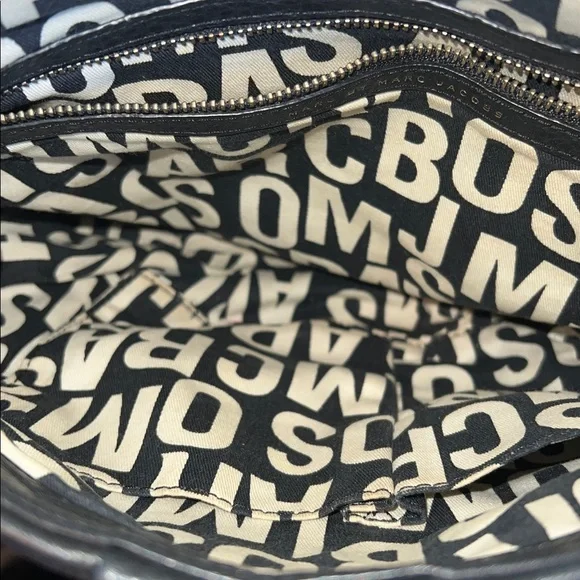 Marc by Marc Jacobs Classic Q Natasha Crossbody Bag Purse Black Silver Hardware